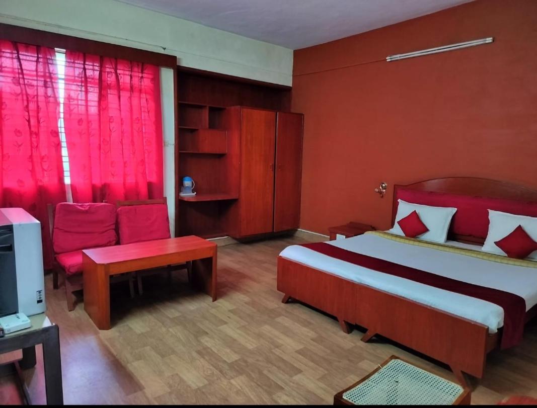 Natures Retreat Hotels And Resorts Утакаманд Экстерьер фото